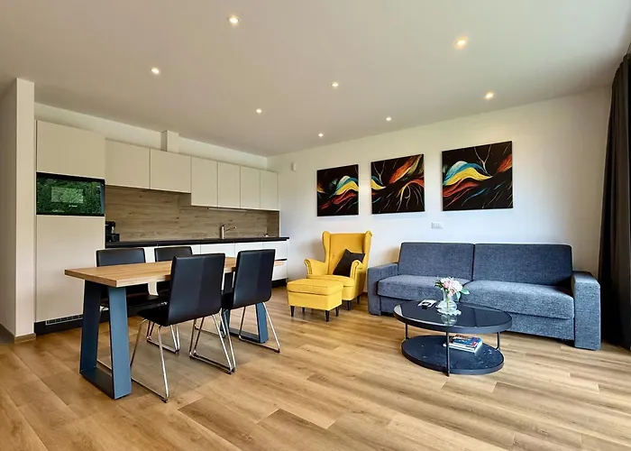 아파트 Katarina - View